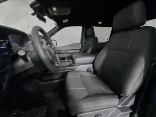 Ford F-150 2026 4x2 STX 4dr SuperCrew 5.5 ft. SB