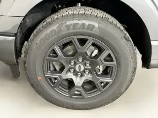 Ford F-150 2026 4x2 STX 4dr SuperCrew 5.5 ft. SB