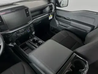 Ford F-150 2026 4x2 STX 4dr SuperCrew 5.5 ft. SB