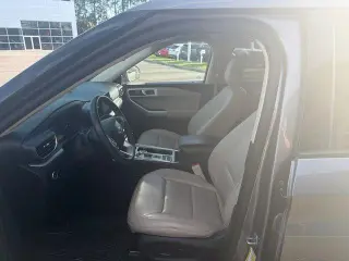 Ford Explorer 2023 XLT 4dr SUV