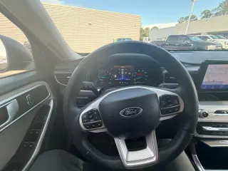 Ford Explorer 2023 XLT 4dr SUV