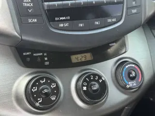 Toyota RAV4 del año 2011