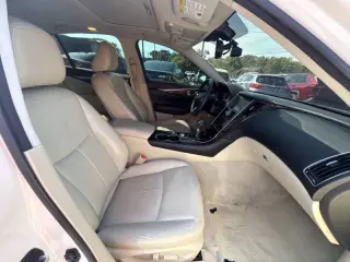 Infiniti Q50 del 2015
