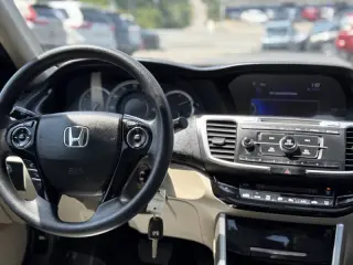 Audiencia 2016 Honda Accord