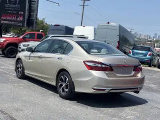 Audiencia 2016 Honda Accord