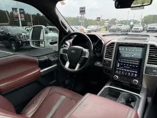 Ford F-250 Super Duty 2018 4x4 Platinum 4dr Crew Cab Pickup de 8 pies de largo