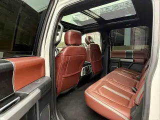 Ford F-250 Super Duty 2018 4x4 Platinum 4dr Crew Cab Pickup de 8 pies de largo