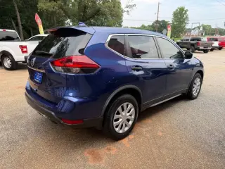 Nissan Rogue del año 2020