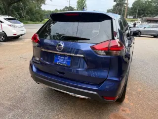 Nissan Rogue del año 2020