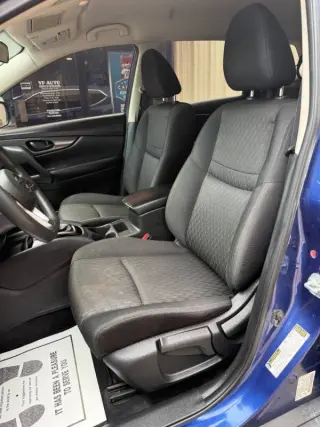 Nissan Rogue del año 2020