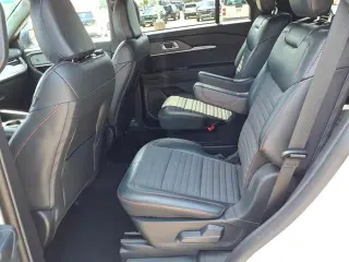 Explorador Ford 2025 AWD ST-Line 4dr SUV