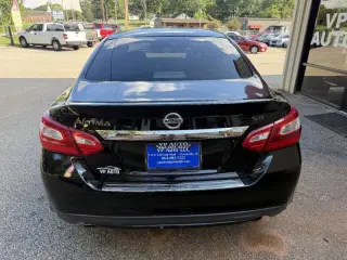 Nissan Altima del 2016