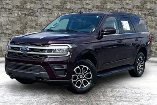 Ford Expedition 2023 4x4 XLT 4dr SUV