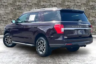 Ford Expedition 2023 4x4 XLT 4dr SUV