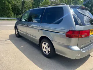2000 Honda Odyssey