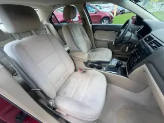 Coche Ford Fusion del año 2008