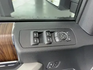 Ford F-150 2020 4x2 Lariat 4dr SuperCrew 5.5 ft. SB