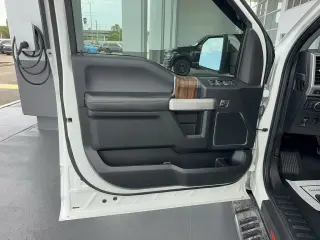 Ford F-150 2020 4x2 Lariat 4dr SuperCrew 5.5 ft. SB