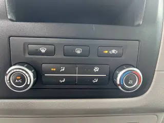 2017 Nissan NV