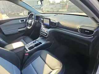 Explorador Ford 2023 XLT 4dr SUV