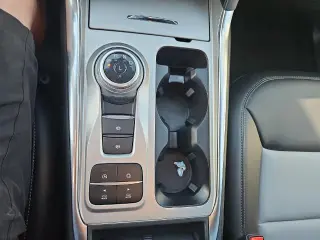 Explorador Ford 2023 XLT 4dr SUV