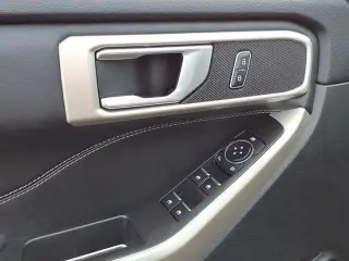 Ford Explorer 2023 AWD XLT 4dr SUV