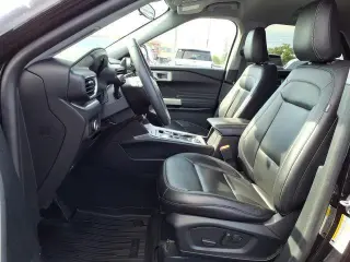 Ford Explorer 2023 AWD XLT 4dr SUV