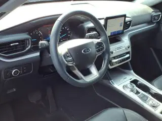 Ford Explorer 2023 AWD XLT 4dr SUV