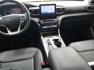 Ford Explorer 2023 AWD Limitado 4dr SUV