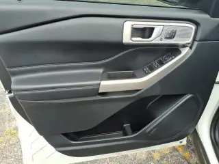 Ford Explorer 2023 AWD Limitado 4dr SUV