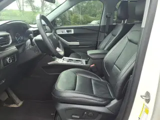 Ford Explorer 2023 AWD Limitado 4dr SUV