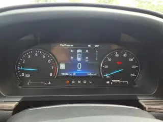 Ford Explorer 2023 AWD Limitado 4dr SUV
