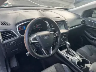 2015 Ford Edge