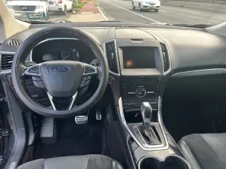 2015 Ford Edge