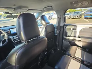 Ford Explorer 2023 XLT 4dr SUV