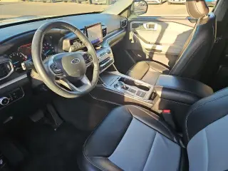 Ford Explorer 2023 XLT 4dr SUV