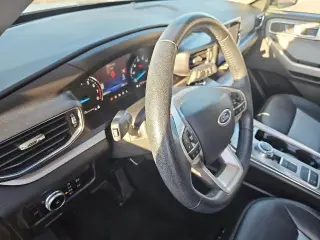 Ford Explorer 2023 XLT 4dr SUV