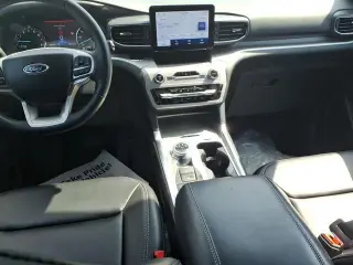 Ford Explorer 2024 AWD XLT 4dr SUV