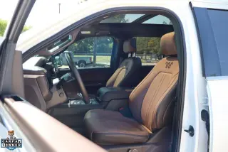 Ford Expedition 2023 4x4 King Ranch 4dr SUV