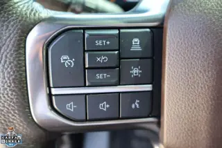 Ford Expedition 2023 4x4 King Ranch 4dr SUV