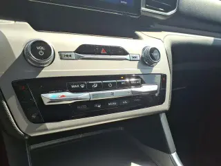 Ford Explorer 2024 AWD XLT 4dr SUV