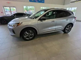 Ford Escape 2023 AWD ST-Line 4dr SUV
