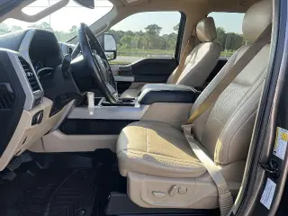 Ford F-250 Super Duty 2019 4x4 Lariat 4dr Crew Cab 8 ft. LB Pickup