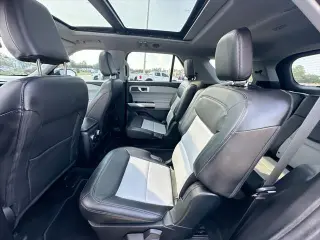 Explorador Ford 2022 XLT 4dr SUV