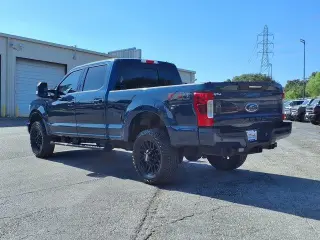 Ford F-250 Super Duty 2019 4x4 Lariat 4dr Crew Cab de 6.8 ft. Pickup