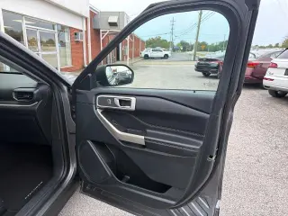 Ford Explorer 2023 XLT 4x4 SUV