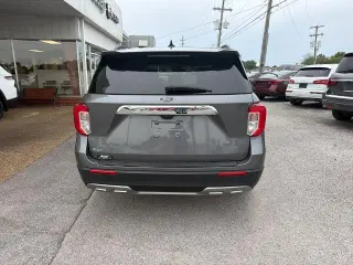 Ford Explorer 2023 XLT 4x4 SUV