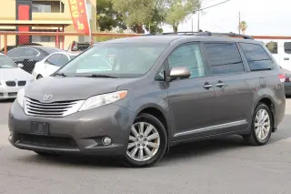 Toyota Sienna del año 2012