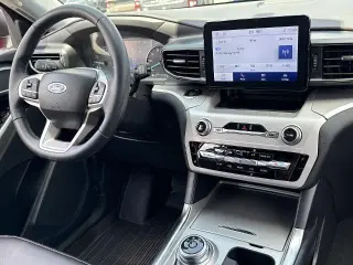 Ford Explorer 2024 AWD XLT 4dr SUV