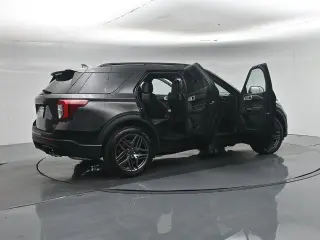Ford Explorer 2023 AWD ST 4dr SUV